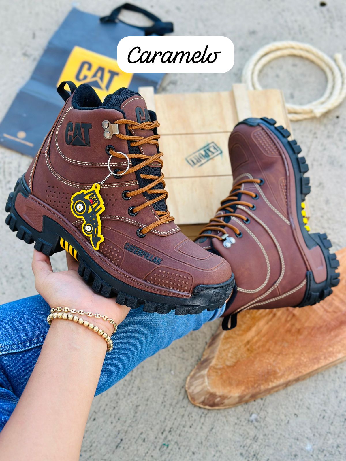 CAT FORGE TITAN EXTREM