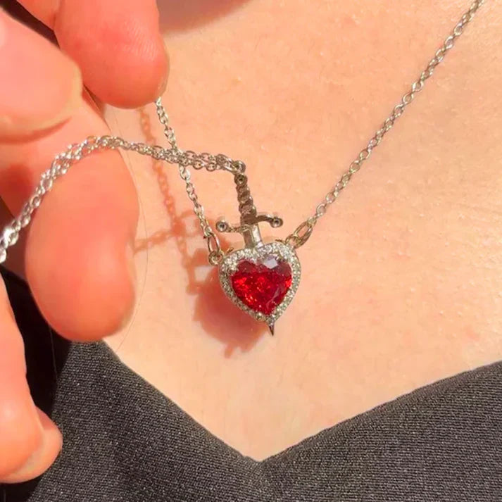 Collar Corazón y Espada Dúo Pareja